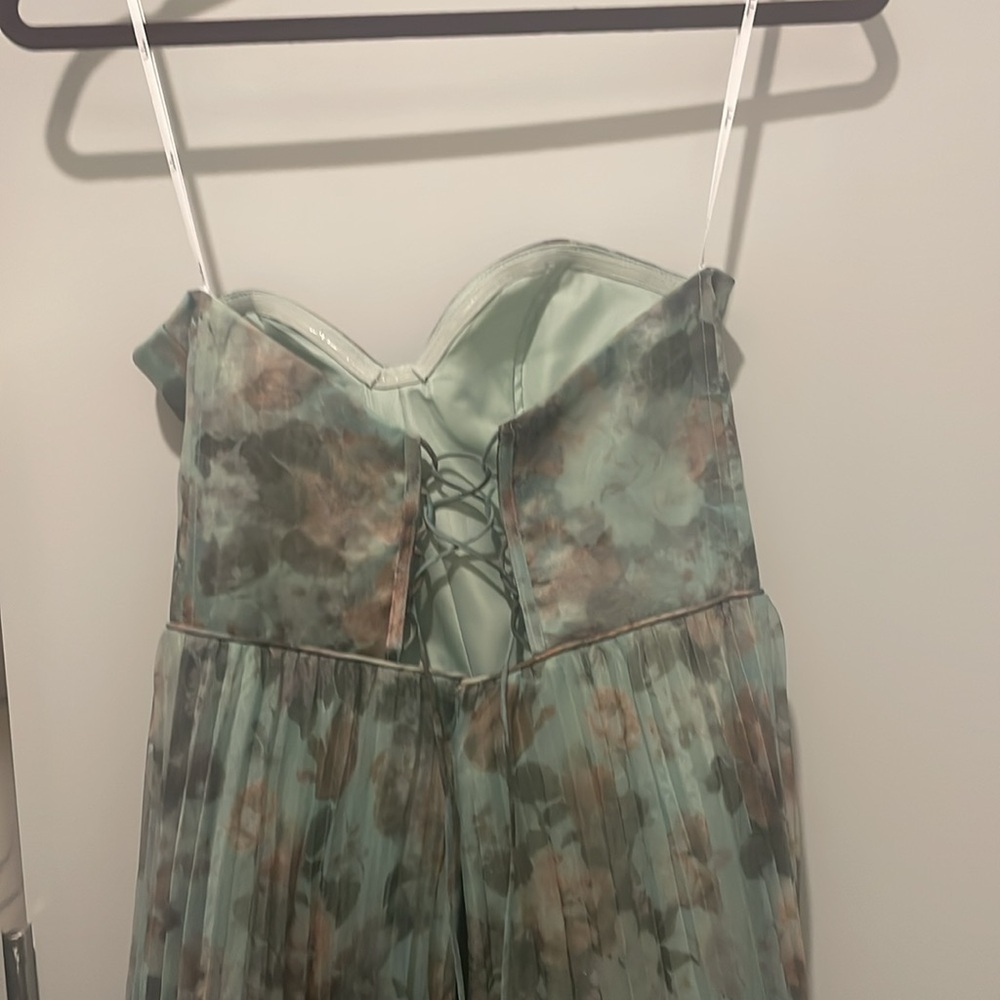 Lulu's Strapless Floral Dress in Blue and Gray - Picture 4 of 5